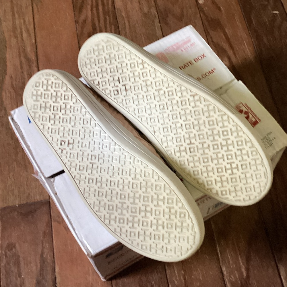 EUC Tory Burch Blush Quilted Slip-On Shoes - Picture 6 of 7